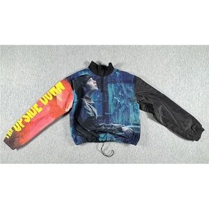 Stranger Things Pullover Women’s small Cropped Windbreaker Jacket Netflix